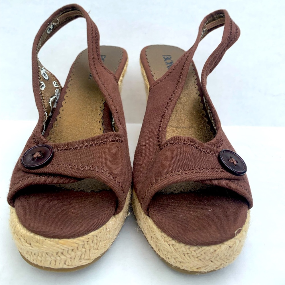 NWOT Bongo sling back wedge Sandal sz 7